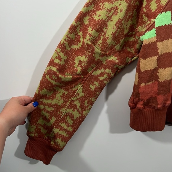 Free People Movement Multicolor Checker Mock Neck Crop Sweatshirt Size Medium - Picture 5 of 9